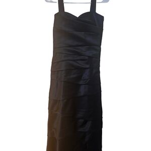 Watters And Watters Elegant Silky Black Cocktail Dress